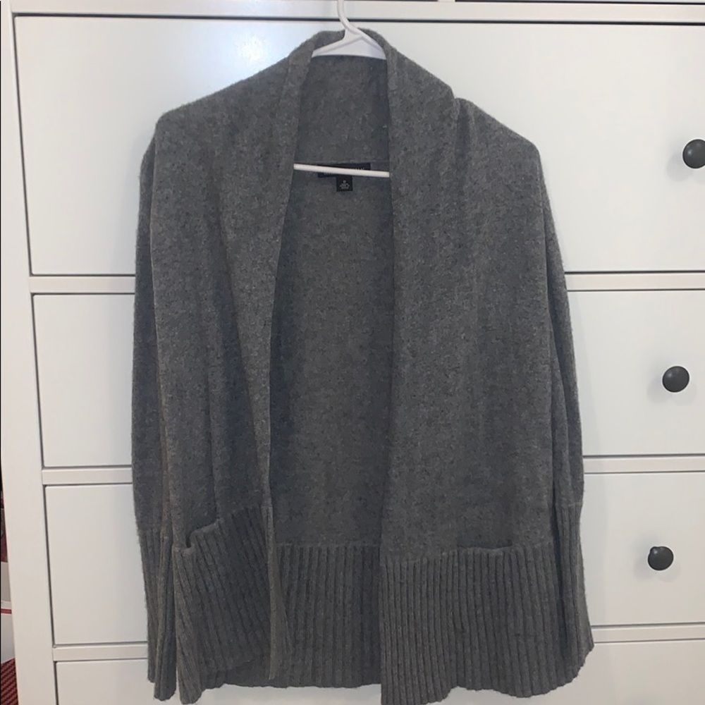 grey banana republic cardigan